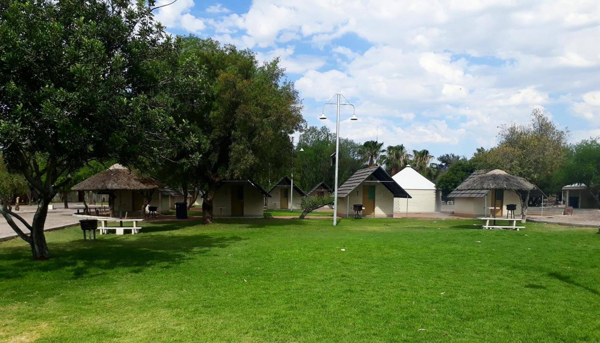 Ferienwohnung East Gate Rest Camp Buitepos Exterior foto